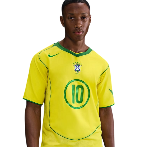 Camisa Brasil Ronaldinho I 2004/05 Torcedor Nike Total 90 - Amarelo