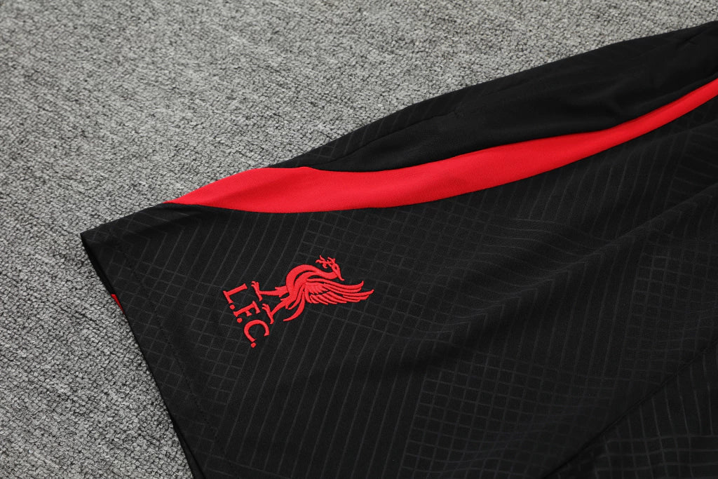 Conjunto Regata Liverpool Training 2022/23 Nike - Preto