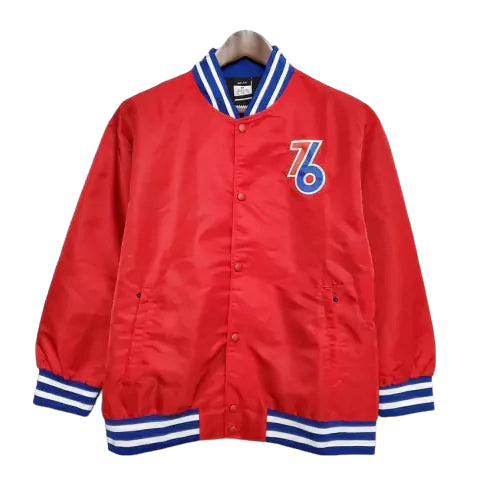 Jaqueta Philadelphia 76ers 23/24 Masculino - Vermelho