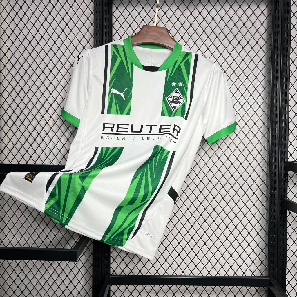 Camisa Borussia Mönchengladbach I Home Puma Torcedor 23/24 Branco e Verde