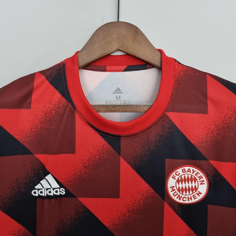 Camisa Bayern de Munique Treino 2022/23 Adidas - Vermelho