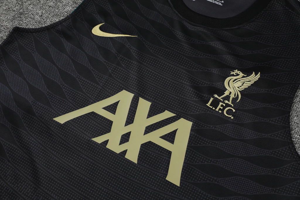 Conjunto Regata Liverpool 22/23 Nike - Preto+Dourado