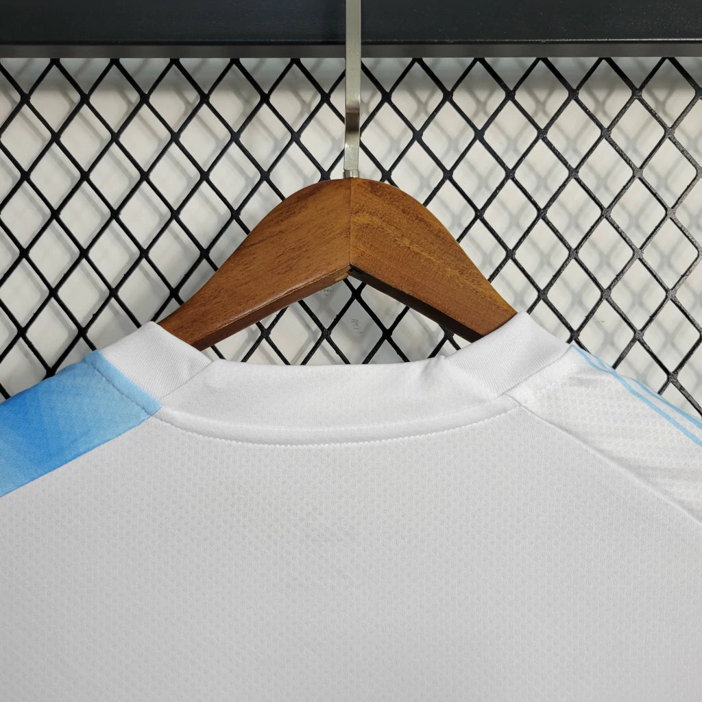 Camisa Olympique de Marseille I Puma 30 Anos UCL - 23/24 Torcedor Masculino Branco