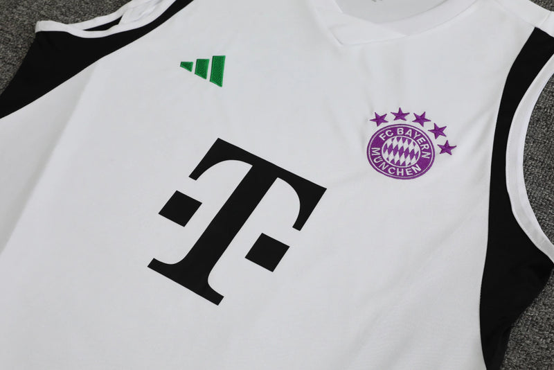 Conjunto Regata FC Bayern 23/24 Adidas - Branco