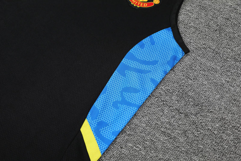 Conjunto Regata Manchester United 21/22 Adidas - Preto + Azul + Amarelo