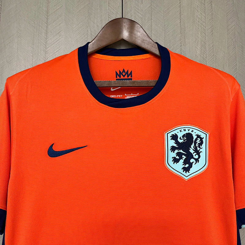 Camisa Holanda I Home Nike Torcedor 2024/25 Masculino Laranja