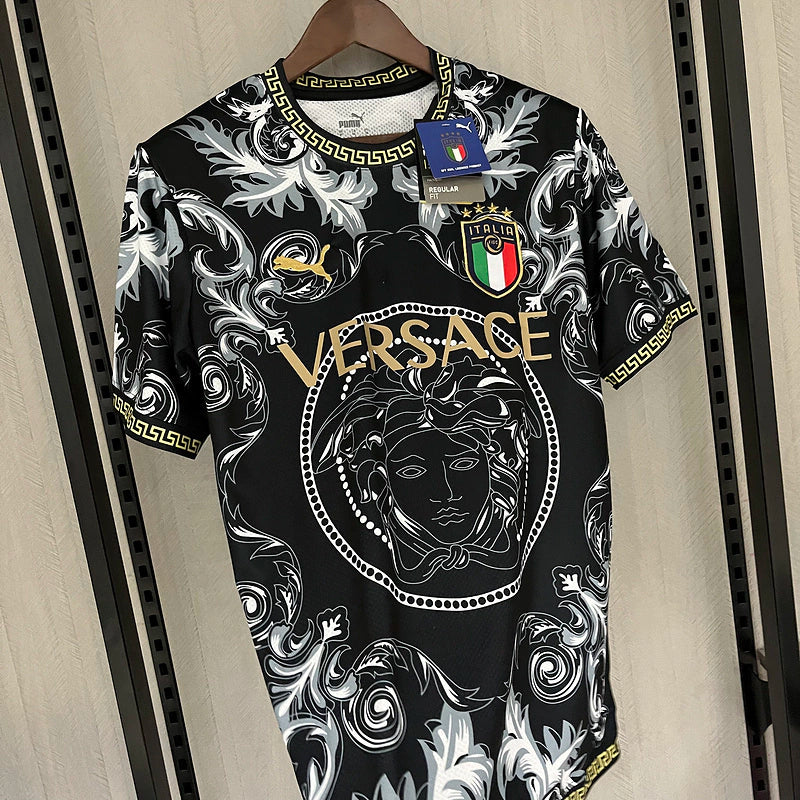 Camisa Seleção Itália x Versace Torcedor 2023/24 Masculino Preto