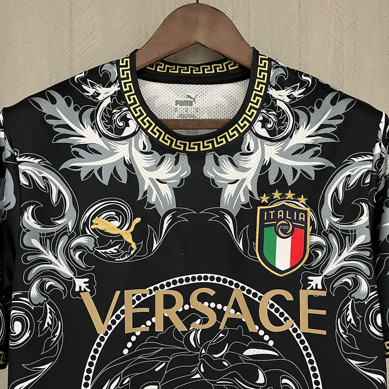 Camisa Seleção Itália x Versace Torcedor 2023/24 Masculino Preto