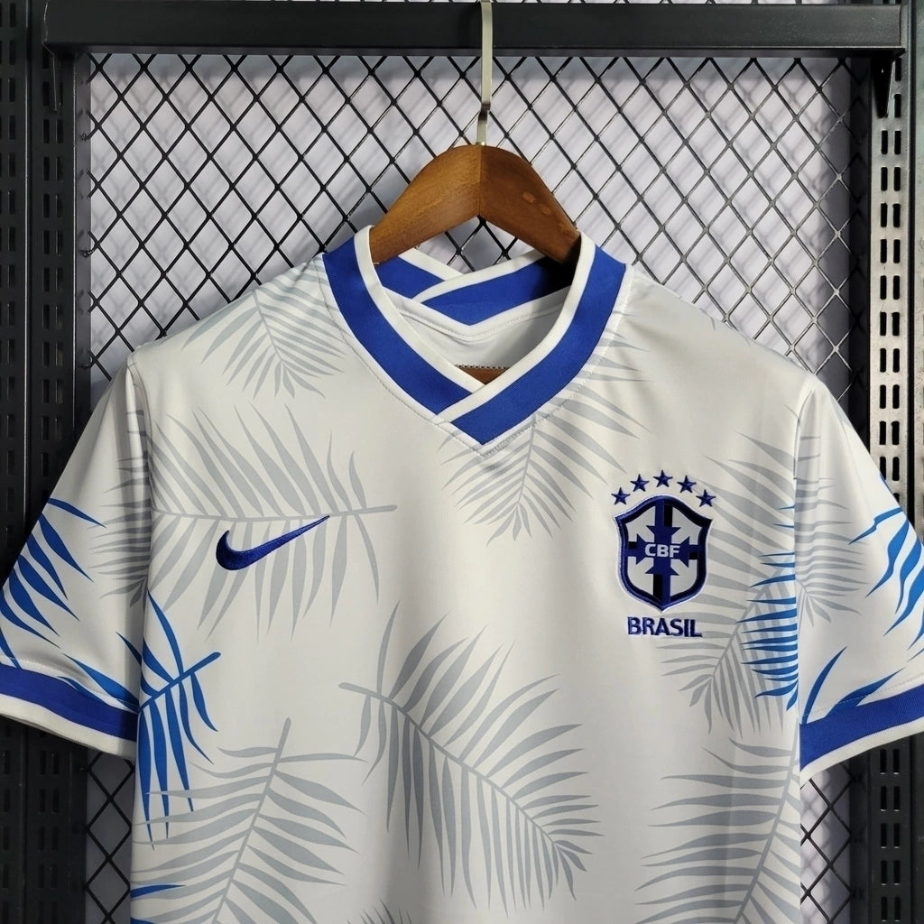 Camisa Brasil Edição Especial Nike Torcedor 2022/23 Masculino Branco