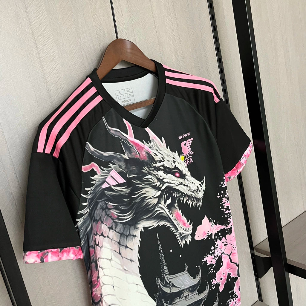 Camisa Japão Edição Dragão Sakura Adidas 2024/25 Torcedor Masculino Preto e Rosa