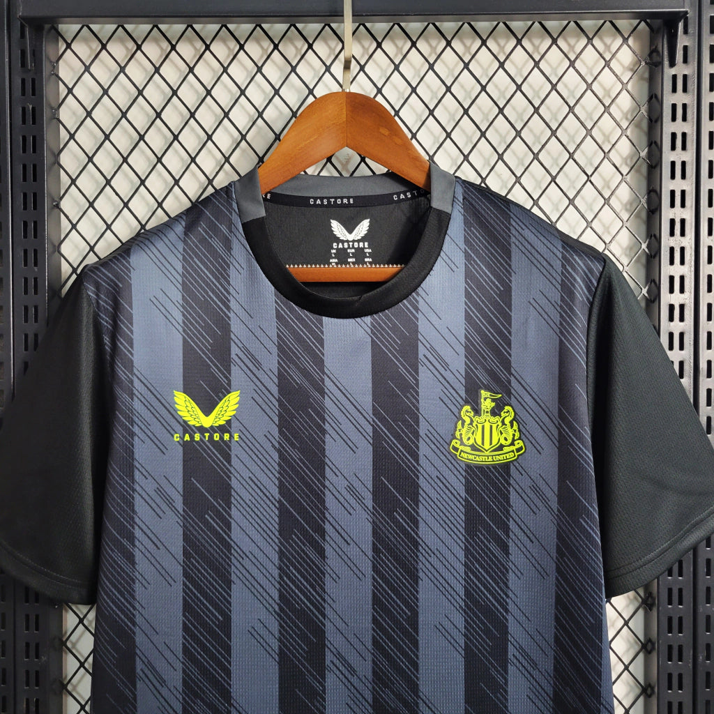 Camisa Newcastle United Treino - 23/24 Torcedor Masculino Preto