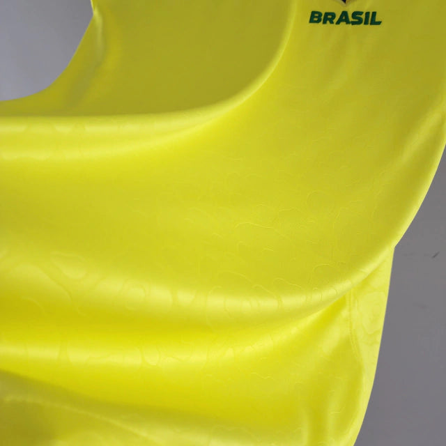 Camisa Seleção Brasileira I Home Nike Torcedor 2022/23 Masculino Amarelo