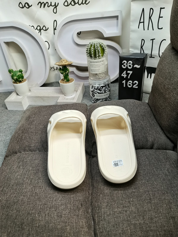 Chinelo Slide Adidas SuperStar Slide- Bege