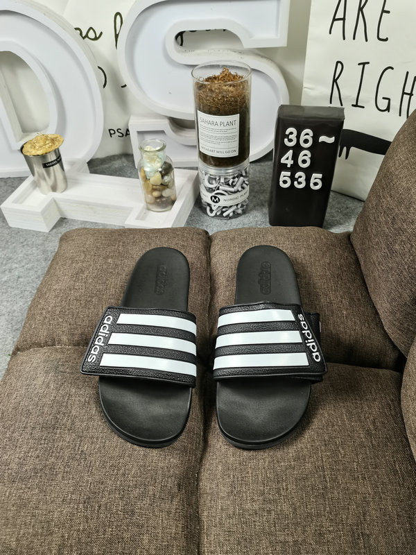 Chinelo Slide Adidas ADILETTE ZIP W- preto