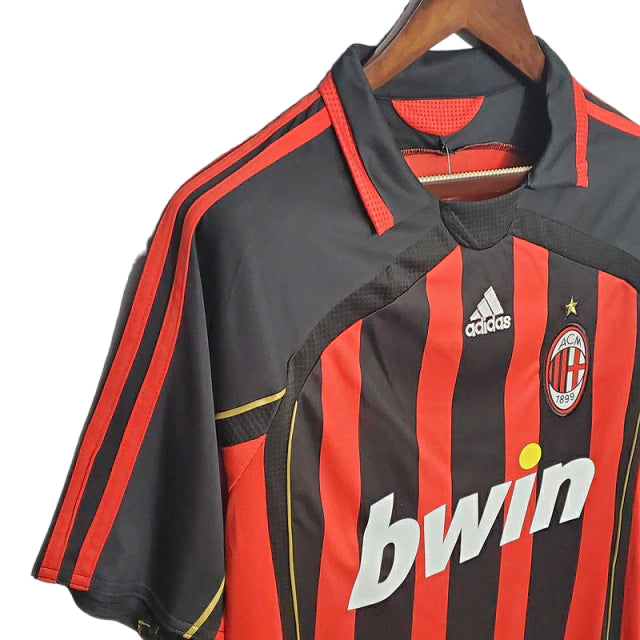 Camisa Retrô Milan I Home 2006/07 Masculino Vermelho e Preto