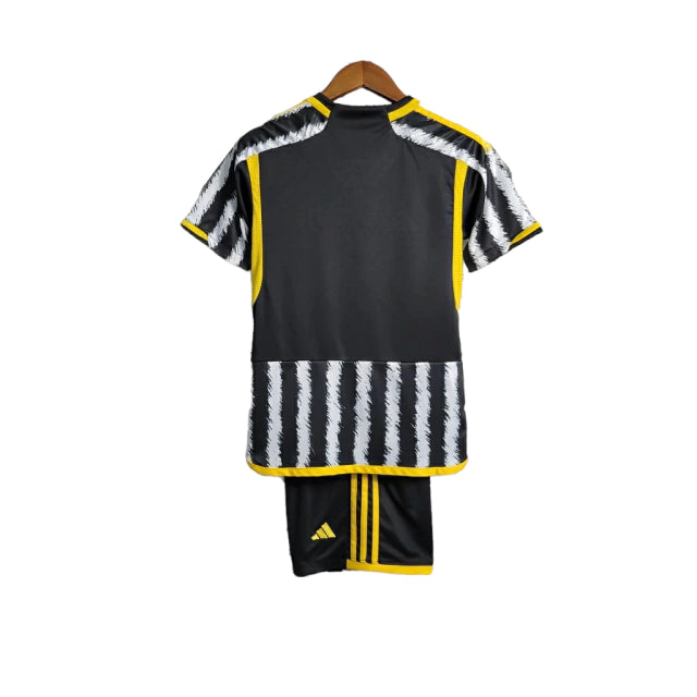 Kit Infantil Juventus I Adidas 23/24 - Branco e Preto