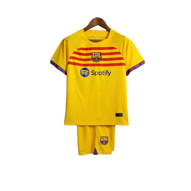 Kit Infantil Barcelona 4 Camisa e Short 2023/2024 - Amarelo
