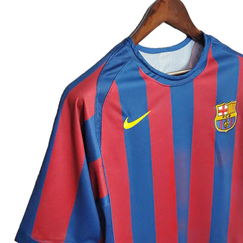 Camisa Retrô Barcelona Nike 2006/07 Masculino Azul e Grená