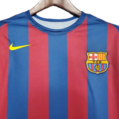 Camisa Retrô Barcelona Nike 2006/07 Masculino Azul e Grená