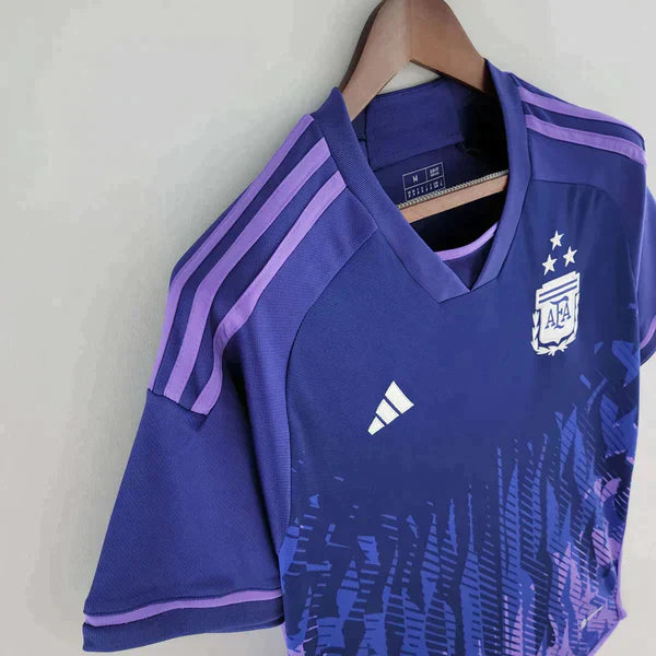 camisa-argentina-roxa-away-seleção-copa-qatar-2022-campeã-messi-di-maria-2023-copadomundo